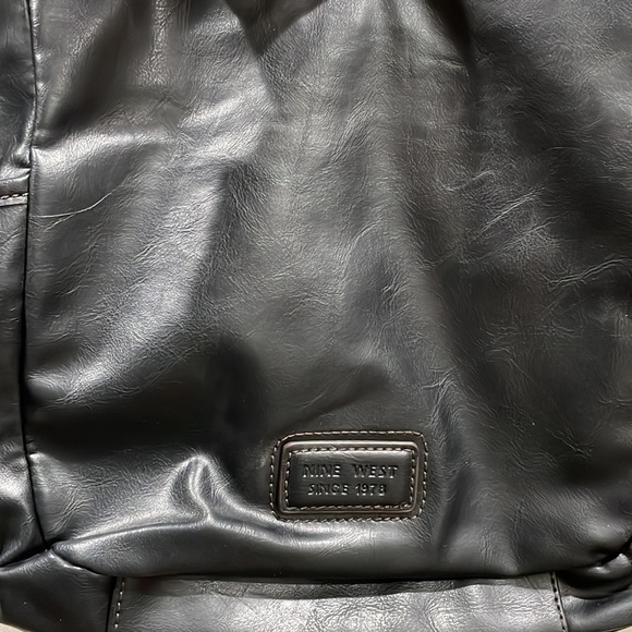 Nine West handbag - Picture 4 of 6